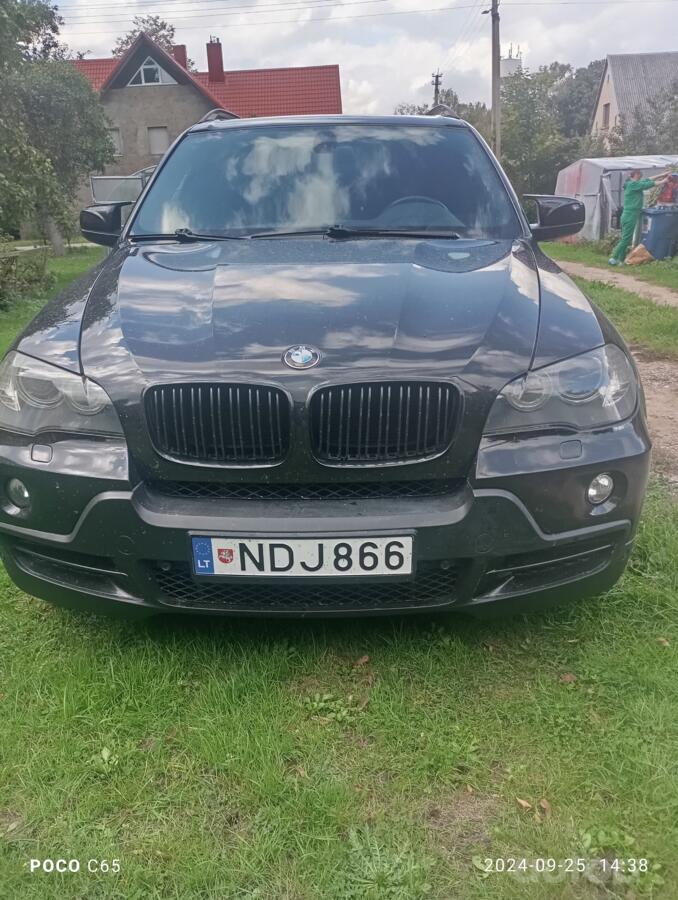 BMW X5 E70 Crossover