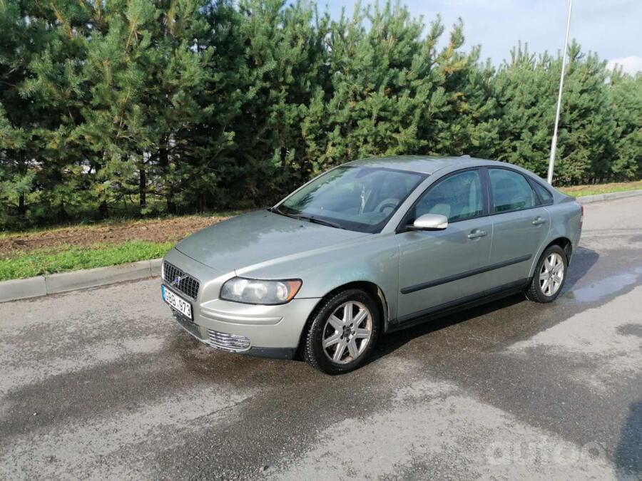 Volvo S40 2 generation Sedan