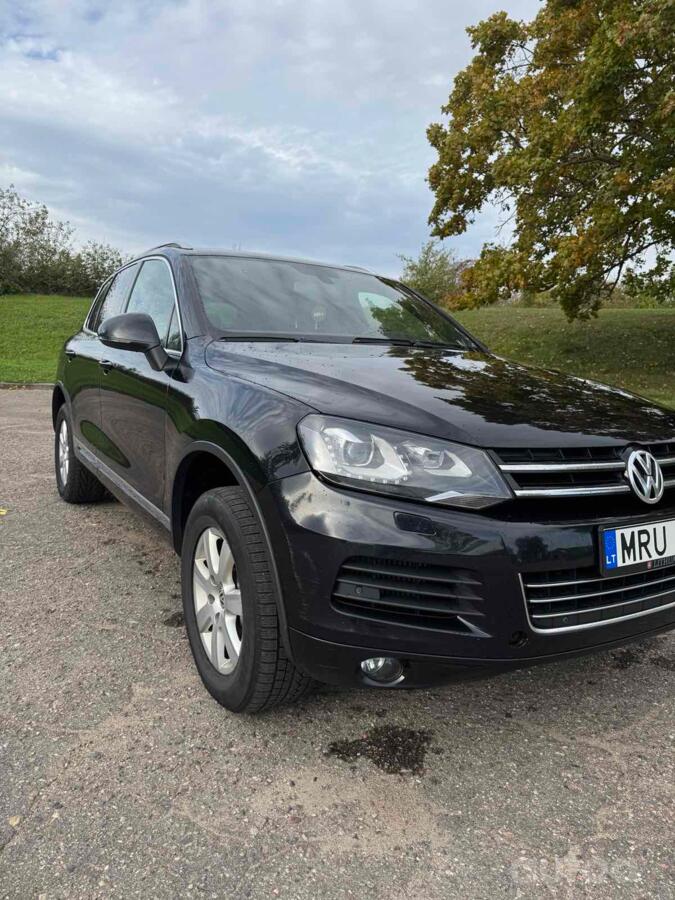 Volkswagen Touareg 2 generation Crossover