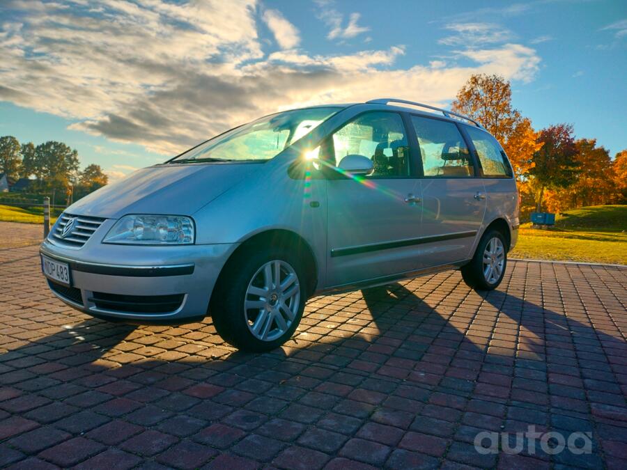 Volkswagen Sharan 1 generation [2th restyling] Minivan