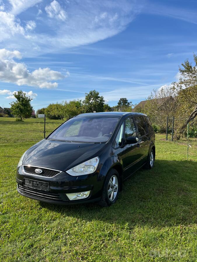 Ford Galaxy 2 generation Minivan