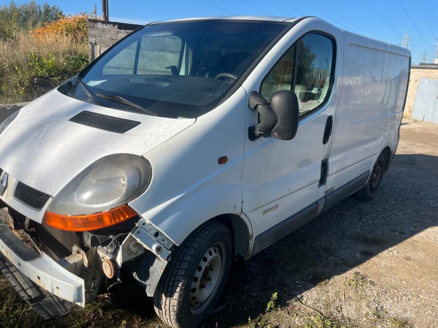 Renault Trafic 2 generation Minivan