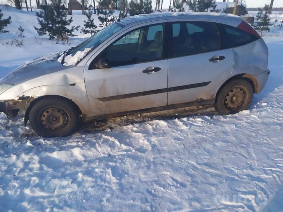 Ford Focus 1 generation Hatchback 5-doors