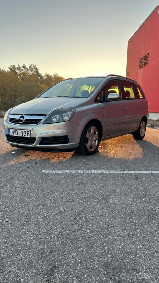 Opel Zafira B Minivan 5-doors