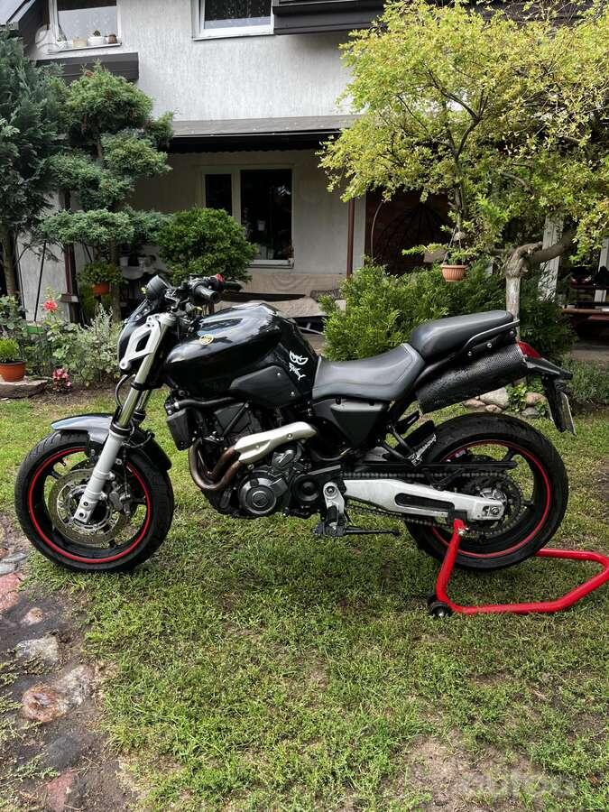 Yamaha MT-03