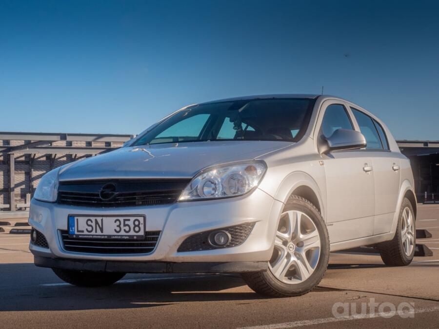 Opel Astra H [restyling]