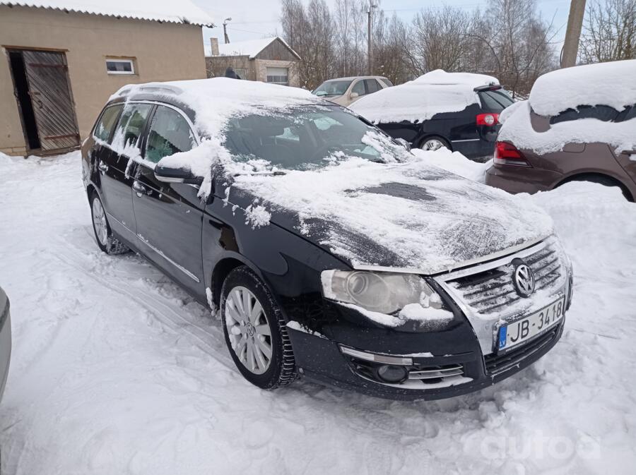 Volkswagen Passat B6 wagon 5-doors