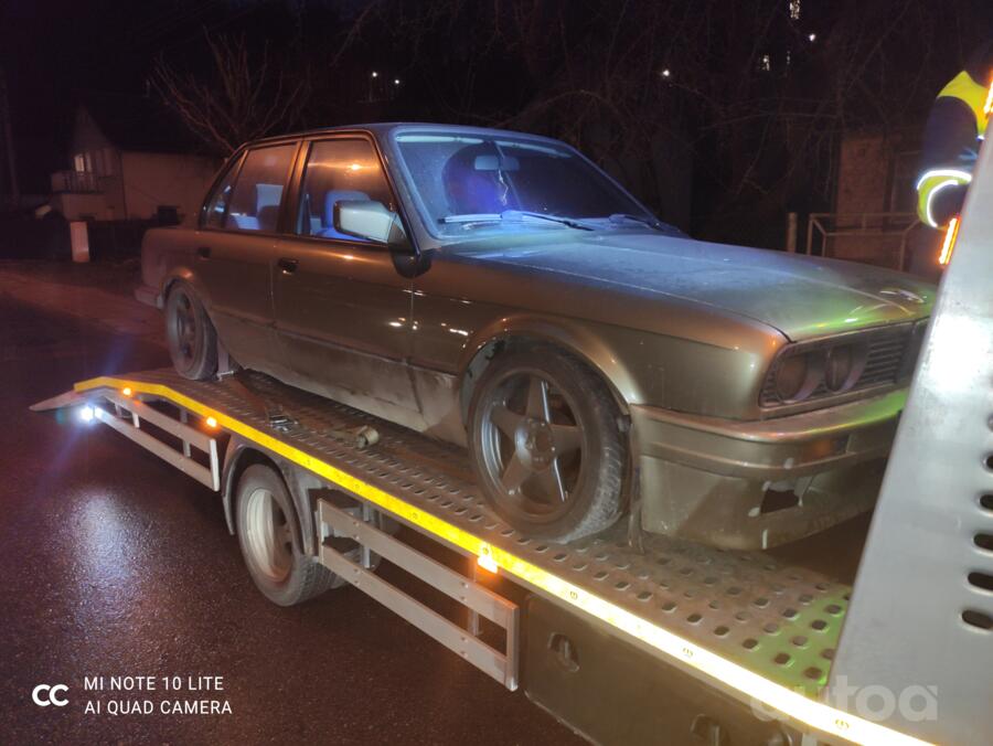 BMW 3 Series E30 [restyling] Sedan