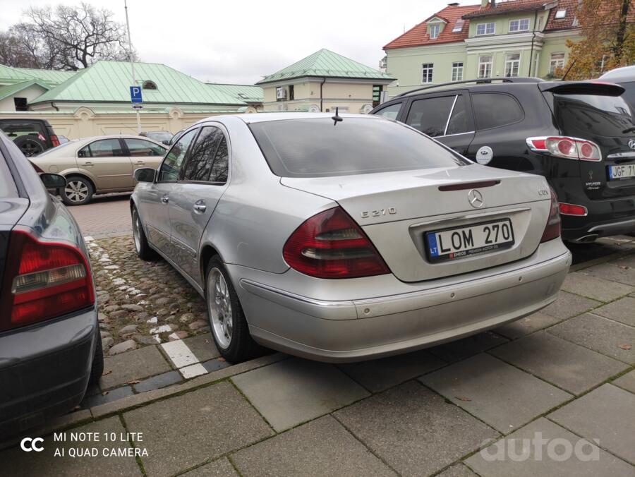 Mercedes-Benz E-Class W211 Sedan