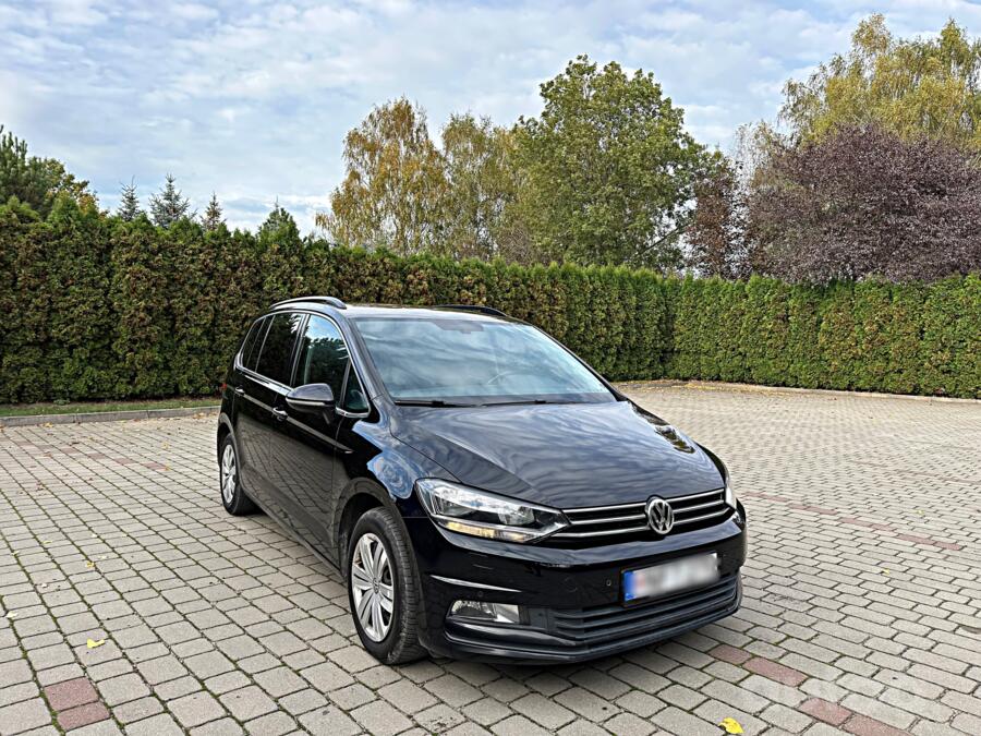 Volkswagen Touran 2 generation Minivan