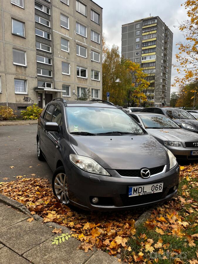 Mazda 5 CR Minivan