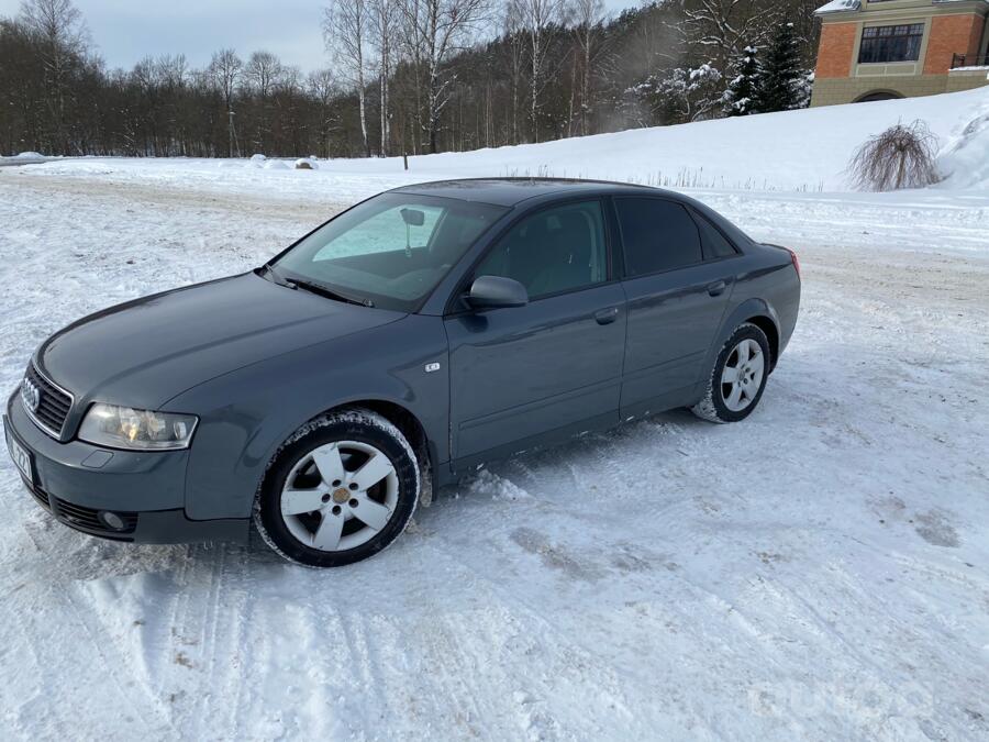 Audi A4 B6 Sedan