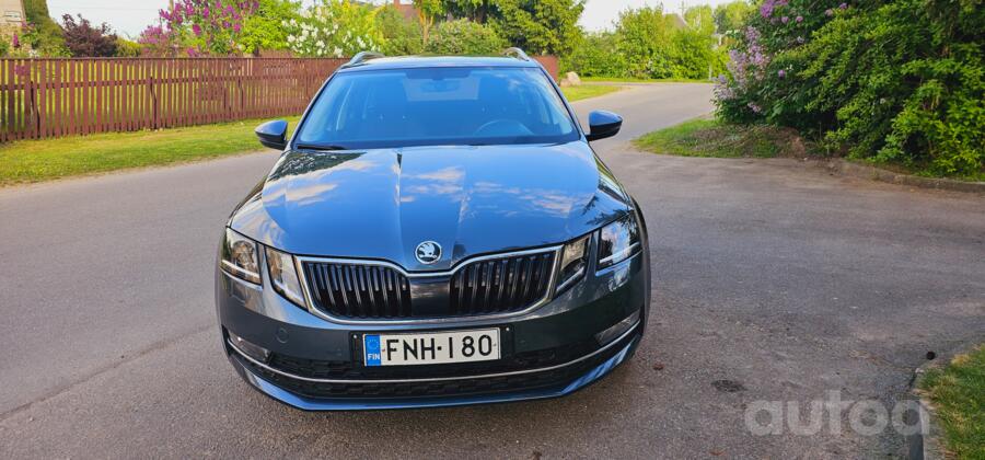 Skoda Octavia 3 generation [restyling] Combi Scout wagon 5-doors
