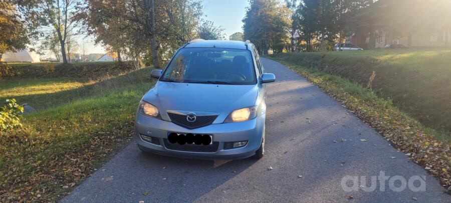 Mazda 2 DY Hatchback