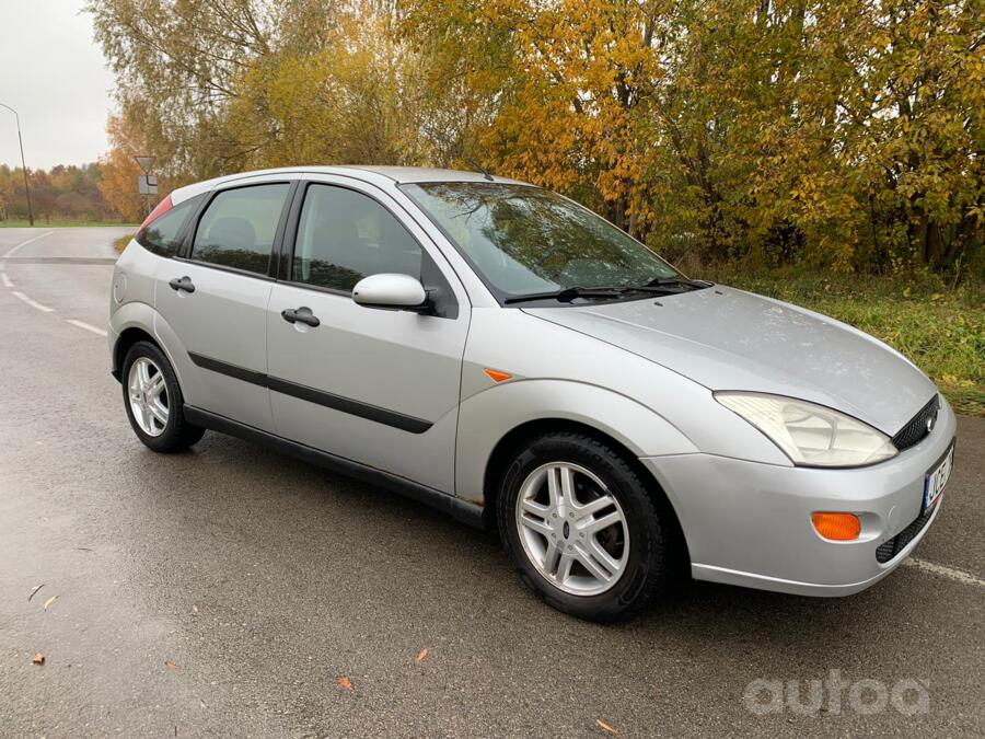 Ford Focus 1 generation [restyling] Hatchback 5-doors