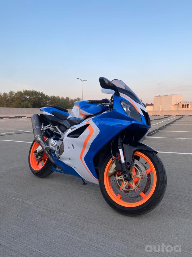 Aprilia RSV