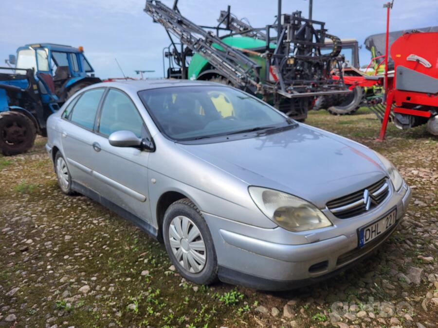 Citroen C5 1 generation Liftback