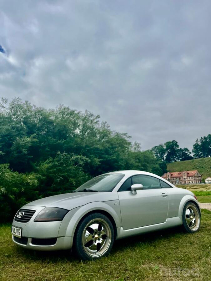 Audi TT 8N Coupe