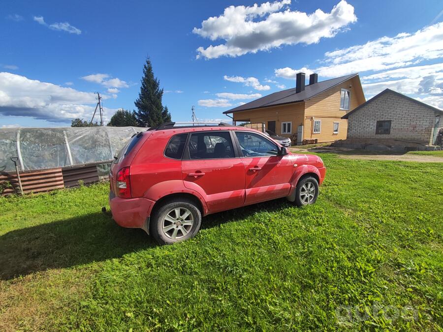 Hyundai Tucson 1 generation Crossover
