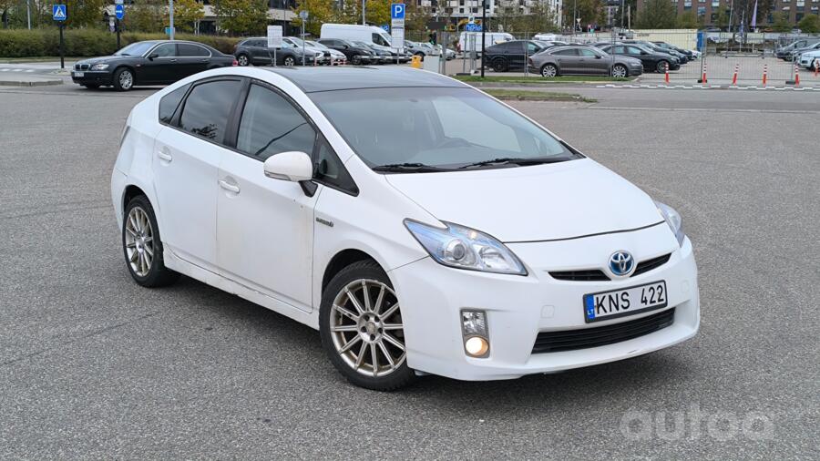 Toyota Prius 3 generation Hatchback 5-doors