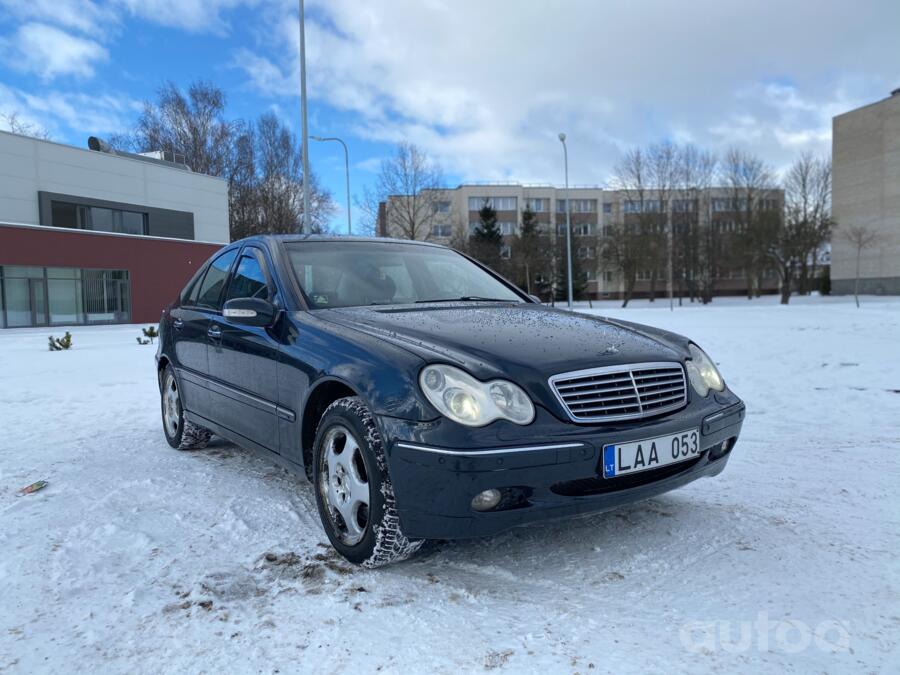 Mercedes-Benz C-Class W203/S203/CL203 Sedan