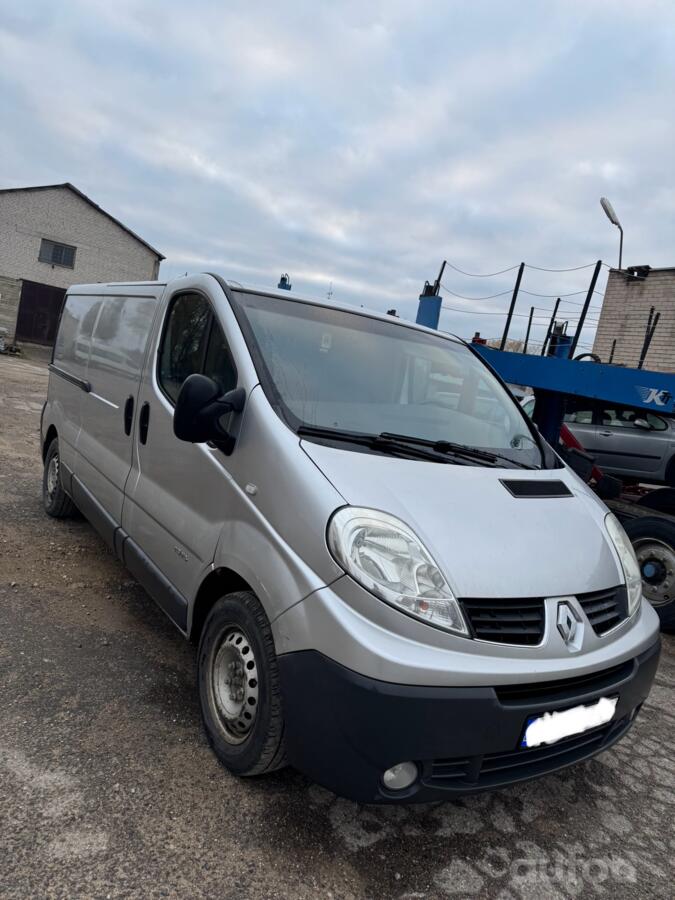 Renault Trafic 2 generation [restyling] Minivan