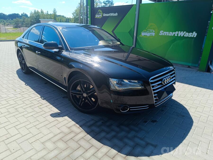 Audi A8 D4/4H Sedan