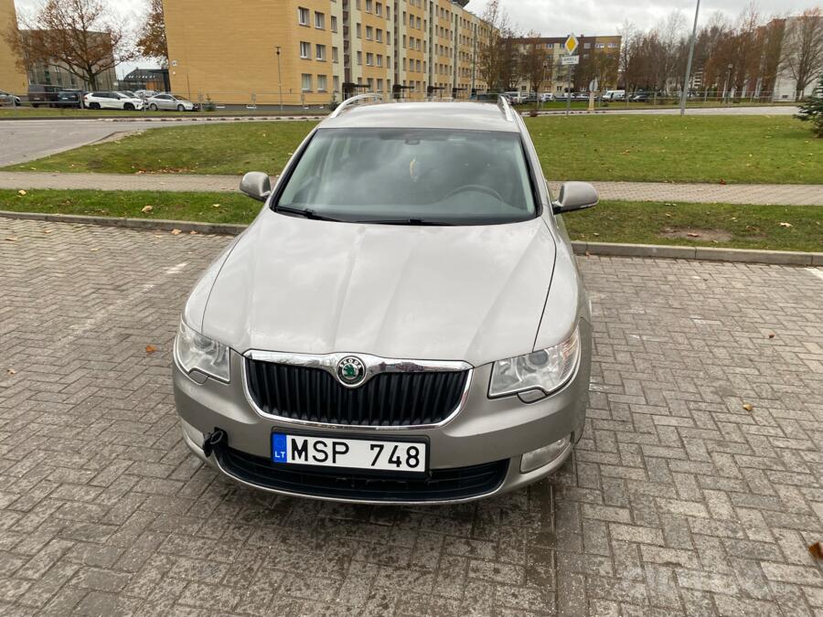 Skoda Superb 2 generation Liftback