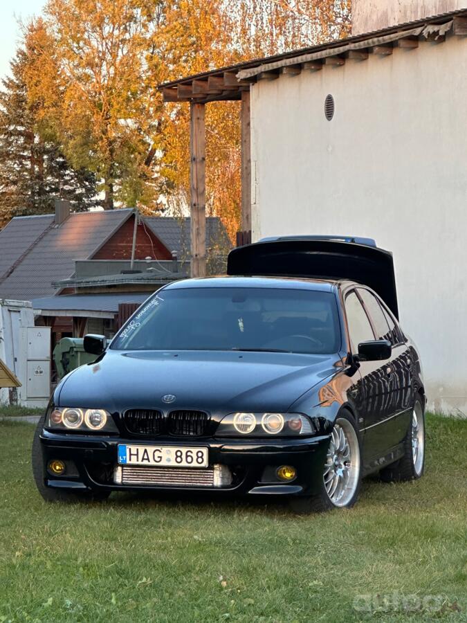 BMW 5 Series E39 Sedan 4-doors
