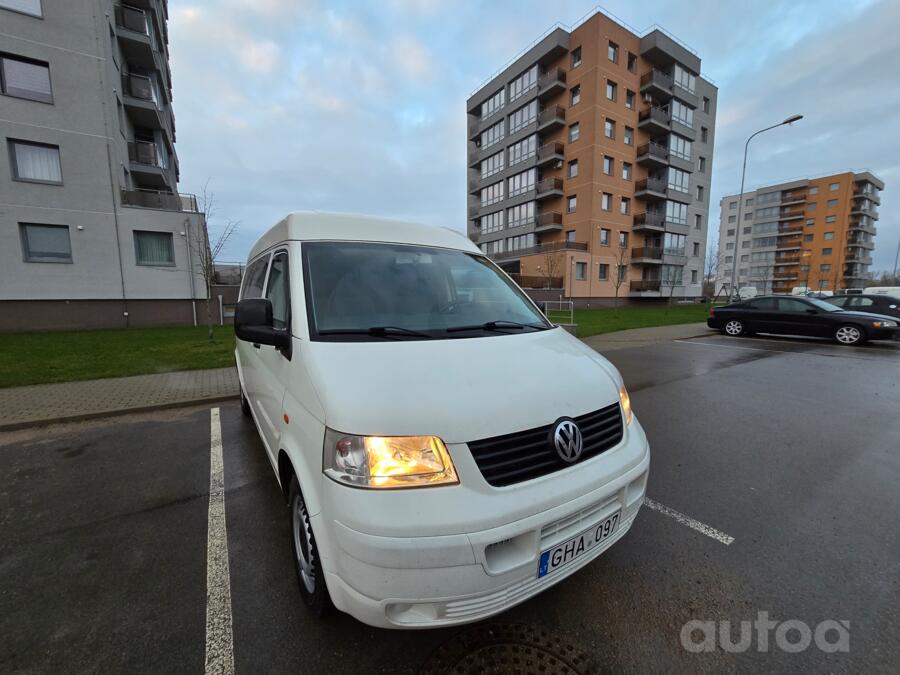 Volkswagen Transporter T5 Minivan 4-doors