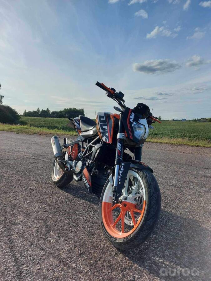 KTM Duke