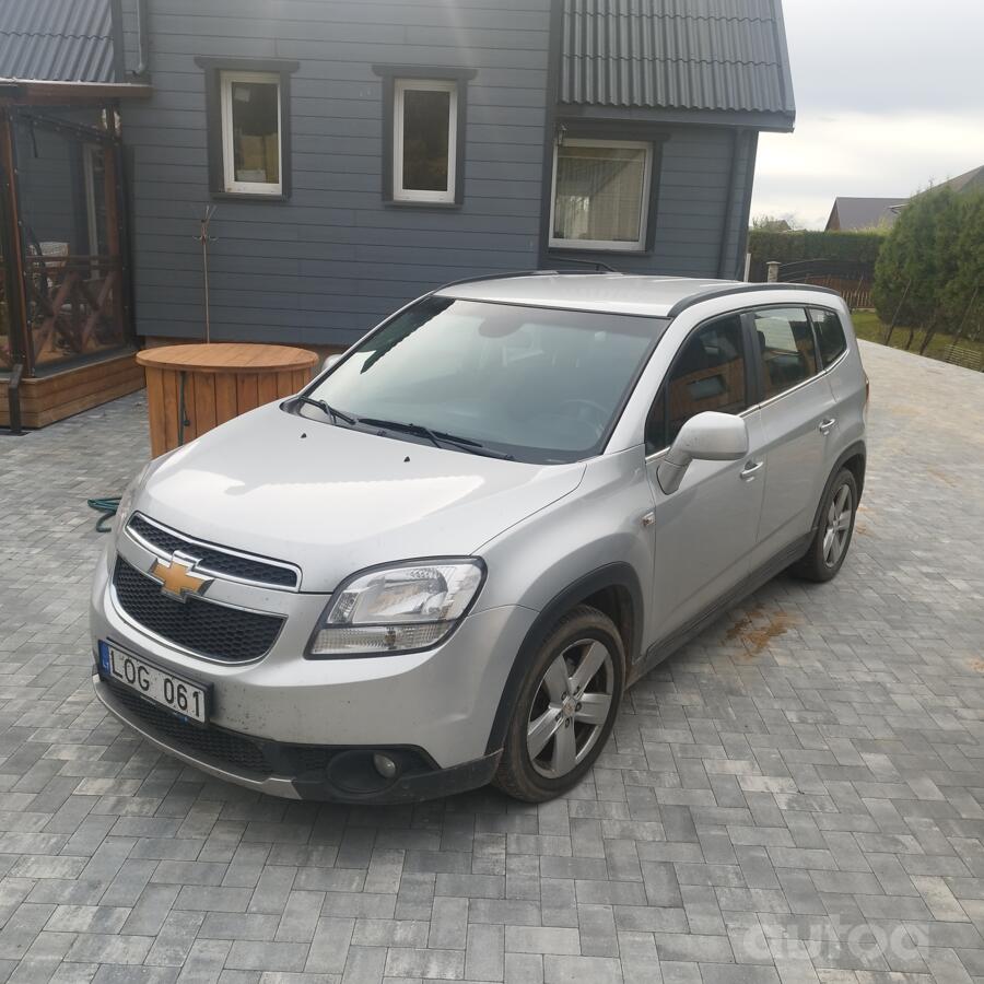 Chevrolet Orlando 1 generation Minivan