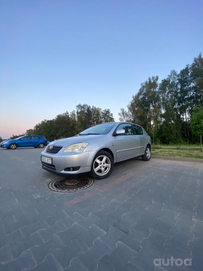 Toyota Corolla E120 Hatchback 3-doors