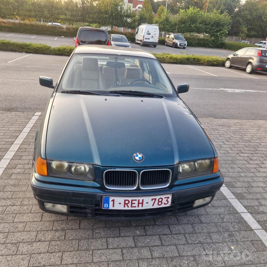 BMW 3 Series E36 Sedan