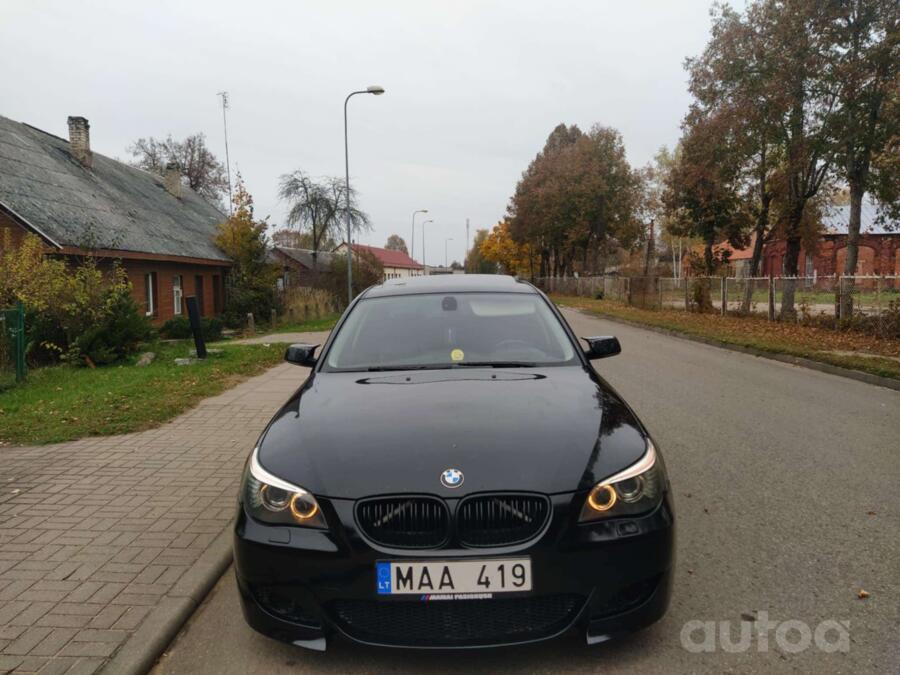 BMW 5 Series E60/E61 Sedan