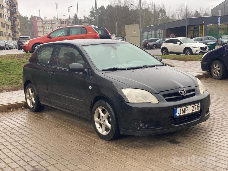 Toyota Corolla E130 [restyling] Hatchback 3-doors