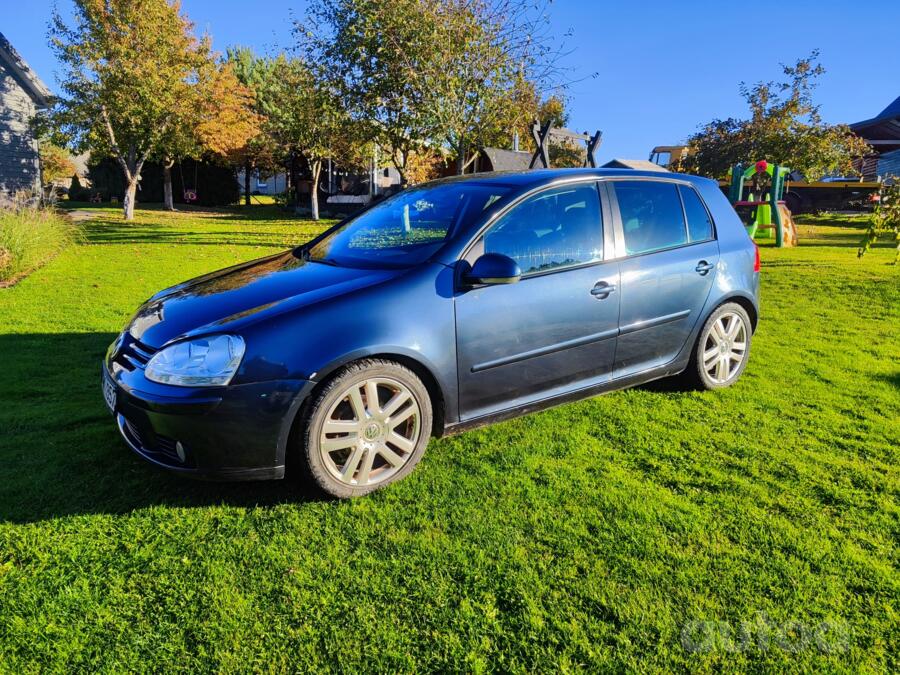 Volkswagen Golf 5 generation Hatchback 5-doors