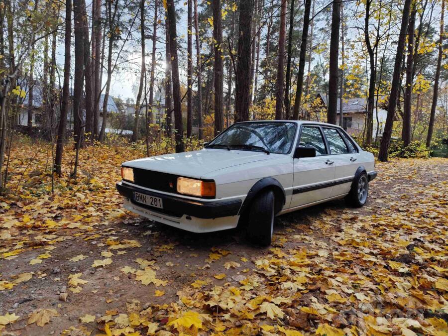 Audi 80