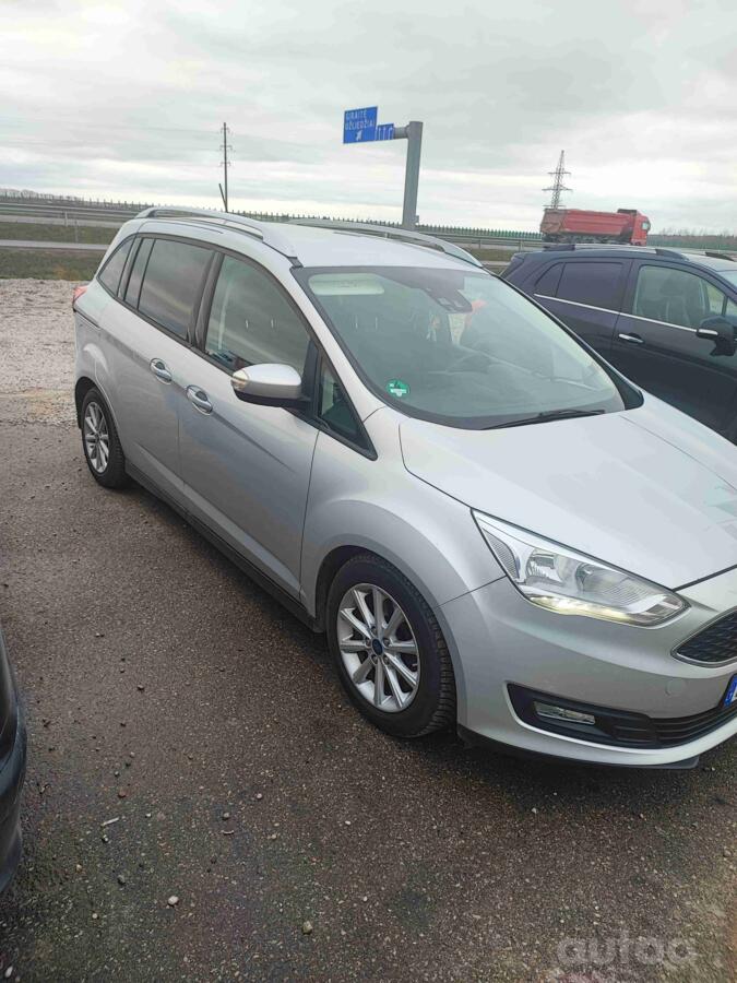 Ford Grand C-MAX