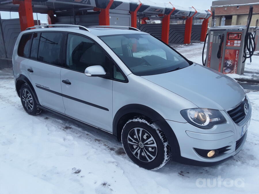 Volkswagen Touran 1 generation [restyling] Cross minivan 5-doors