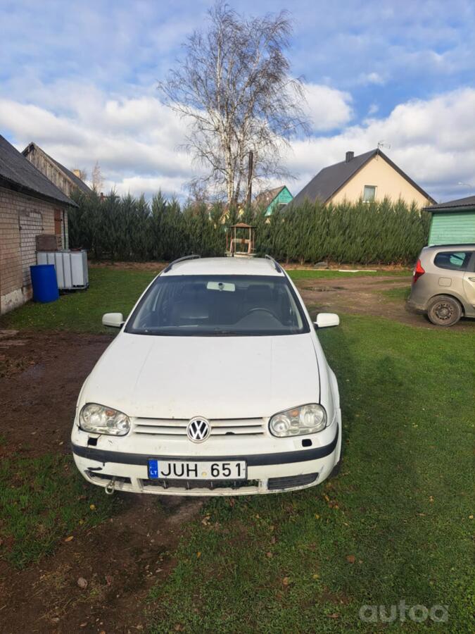 Volkswagen Golf 4 generation wagon