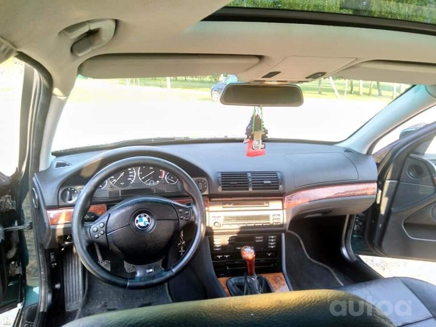 BMW 5 Series E39 Touring wagon