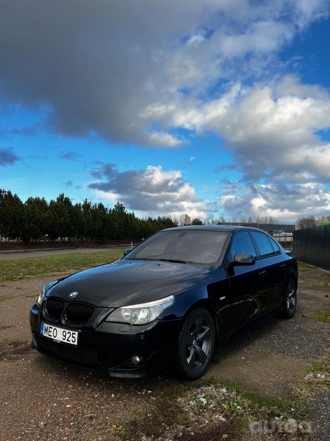 BMW 5 Series E60/E61 Sedan