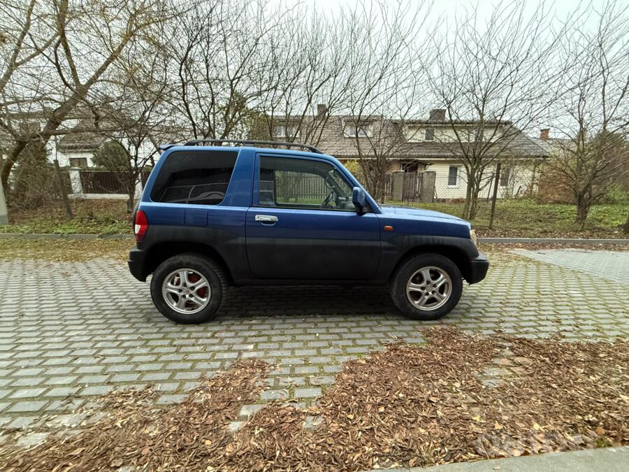Mitsubishi Pajero Pinin 1 generation SUV 3-doors