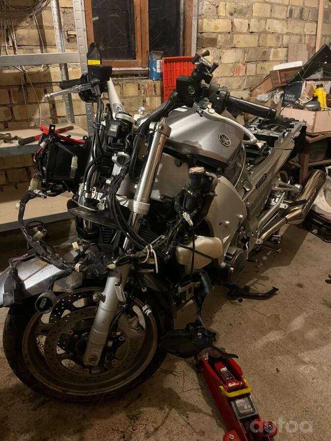 Yamaha FJR 1300