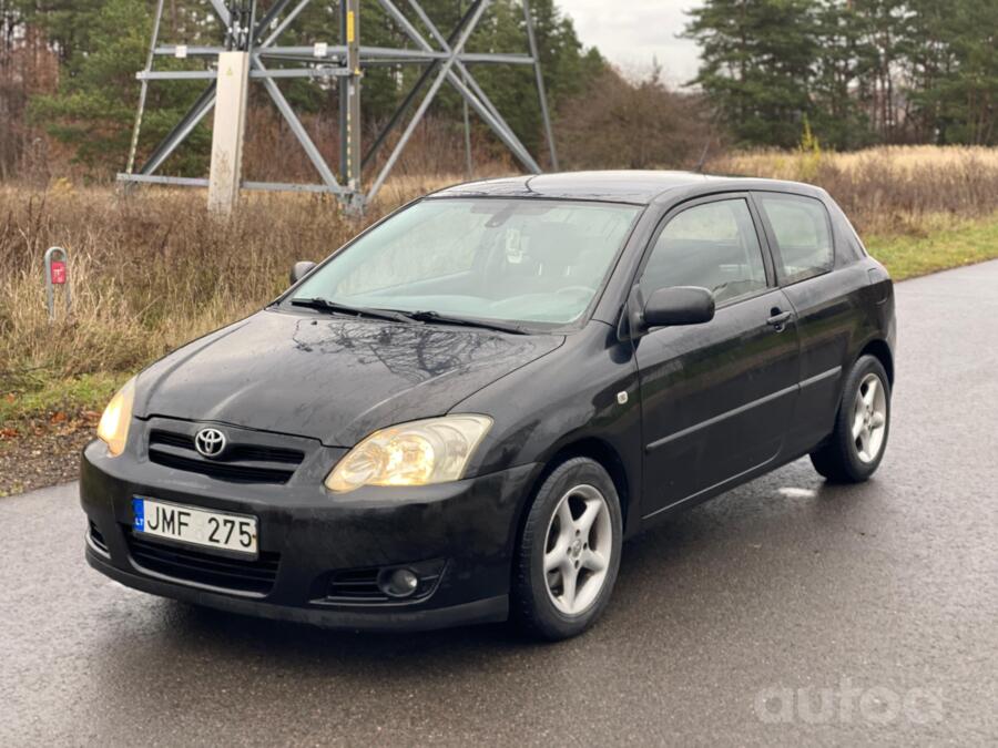 Toyota Corolla E130 [restyling] Hatchback 3-doors