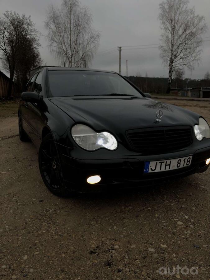 Mercedes-Benz C-Class W203/S203/CL203 Sedan 4-doors
