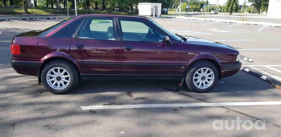 Audi 80