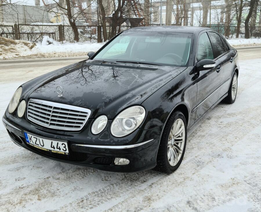 Mercedes-Benz E-Class W211 Sedan