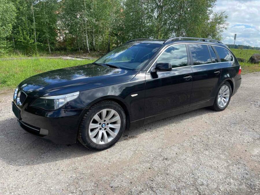 BMW 5 Series E60/E61 Touring wagon